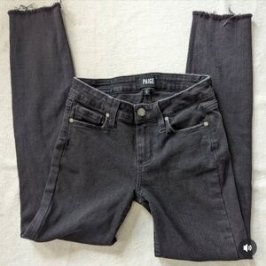 Paige Verdugo Ankle black raw hem jeans
